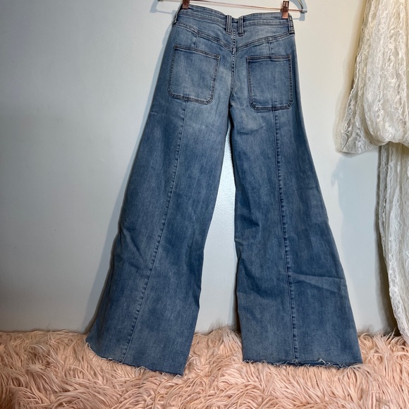 Free People Hailey Low Rise Bell Bottom Jeans patch Front Pockets 26 - Picture 7 of 7